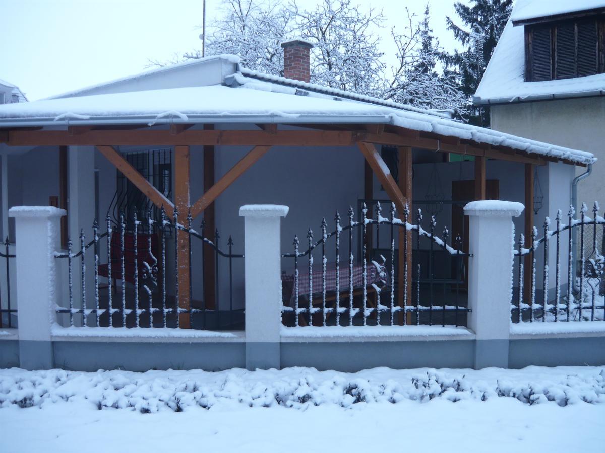 Keresztmama Haza Apartment Hajdúszoboszló Exterior foto
